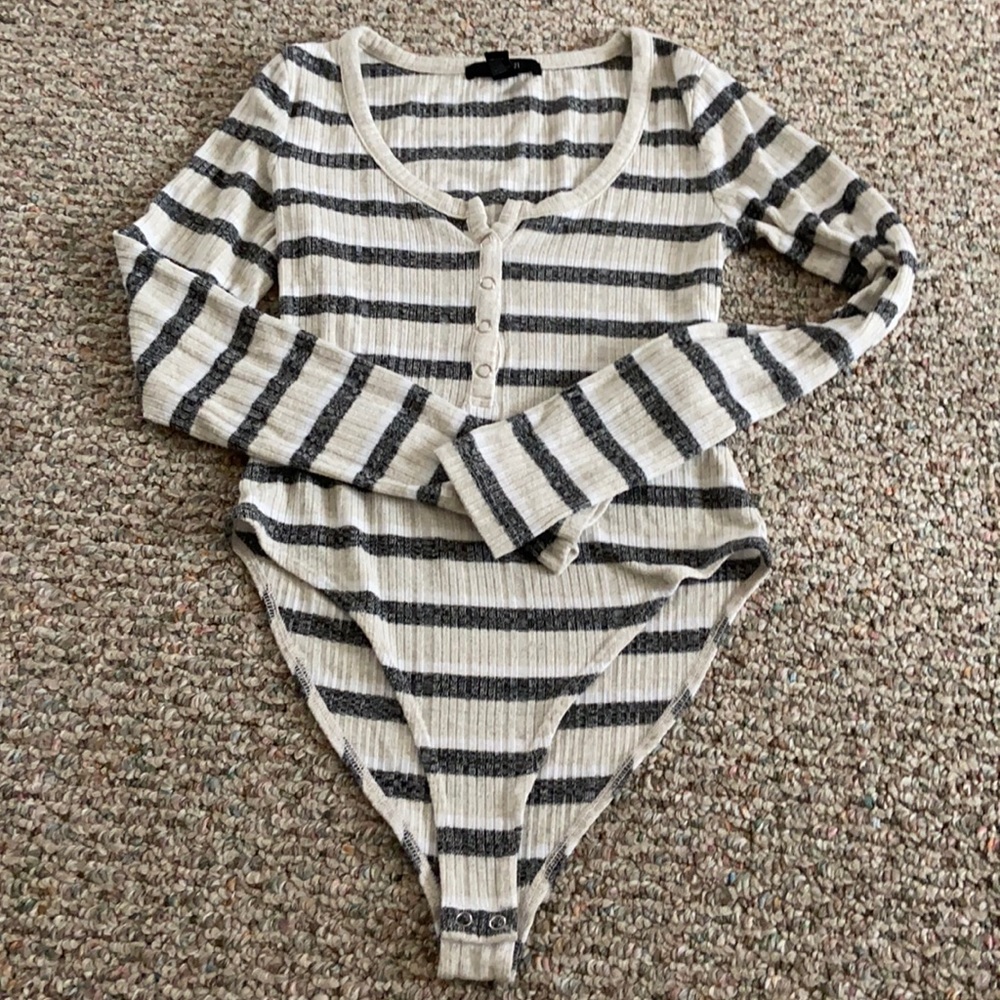 Forever 21 sweater bodysuit XS